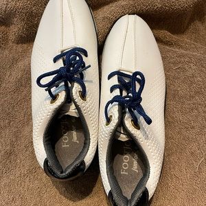 Footjoy youth boys golf shoes 4M